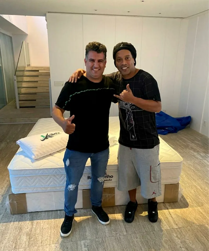 Ronaldinho Gaúcho com Keiko